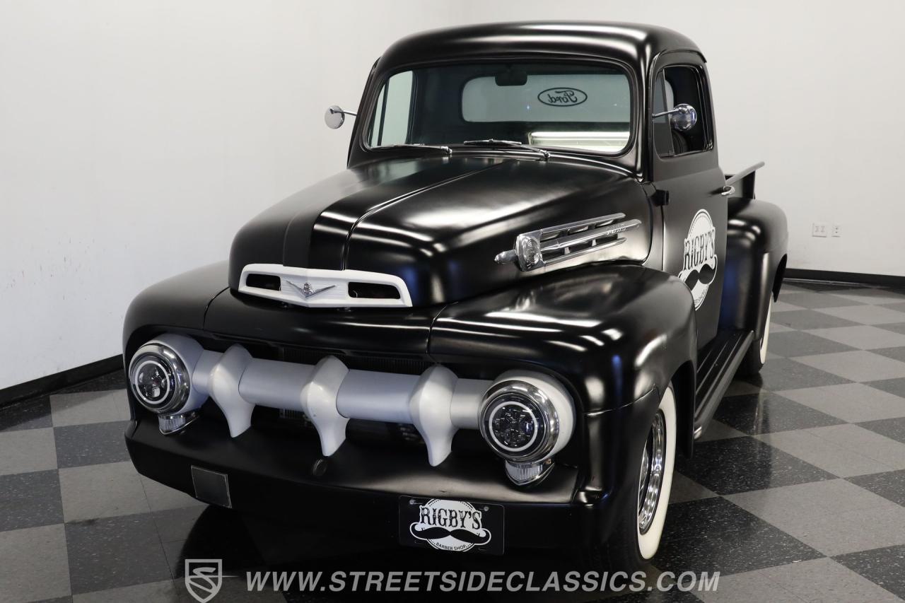 1952 Ford F-1