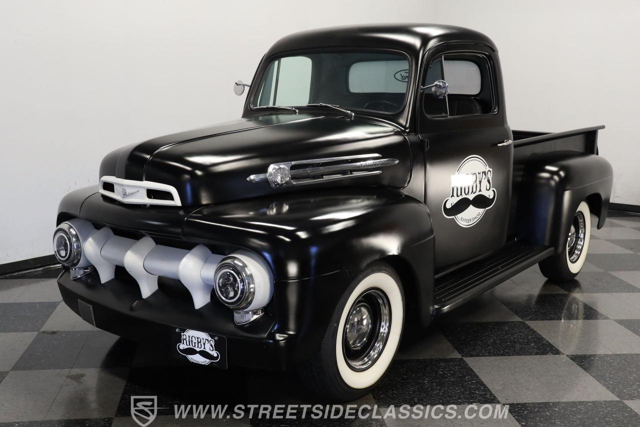 1952 Ford F-1