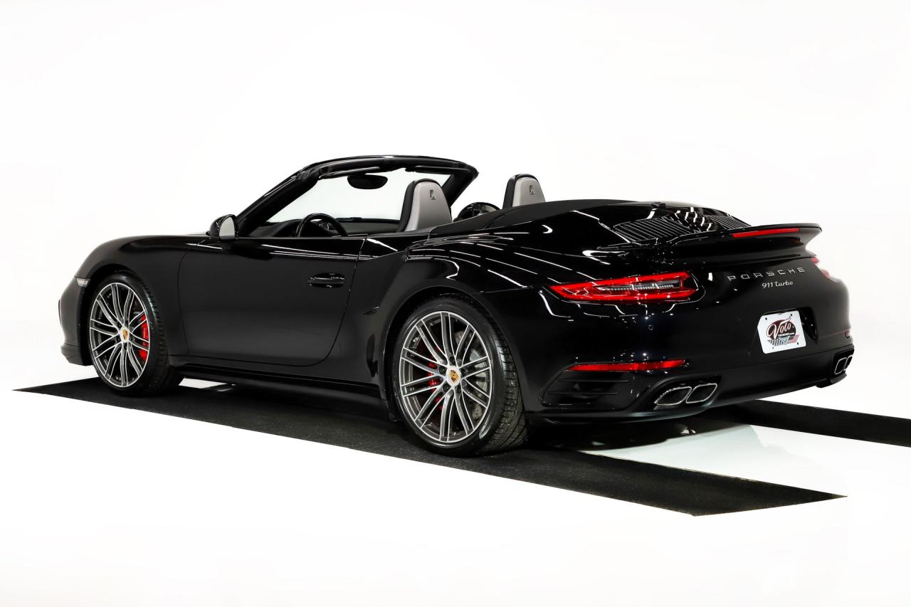 2017 Porsche 911 Turbo