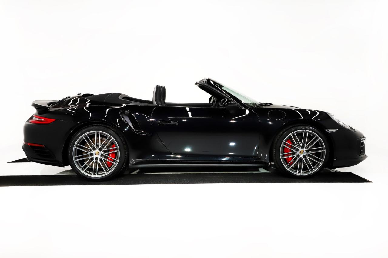 2017 Porsche 911 Turbo