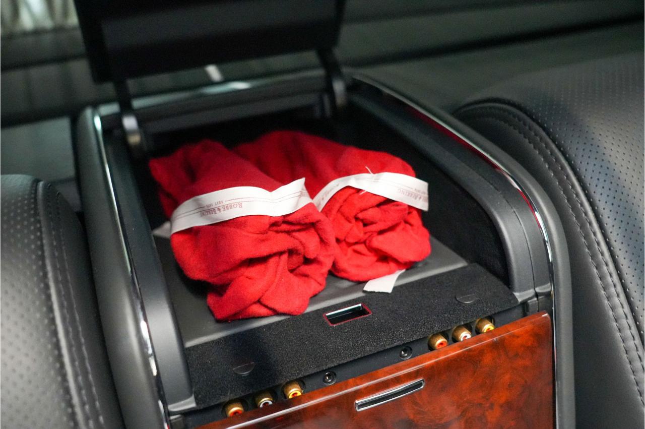 2004 AC Maybh 62, 1 OWNER