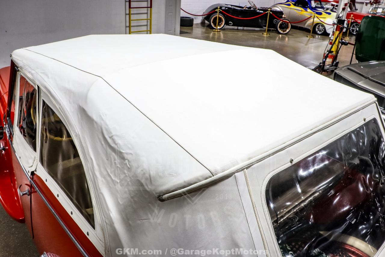 1949 Willys Jeepster