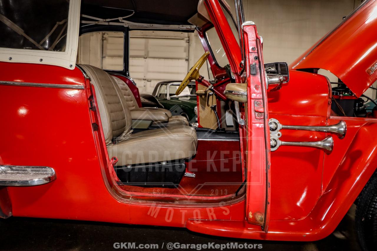 1949 Willys Jeepster