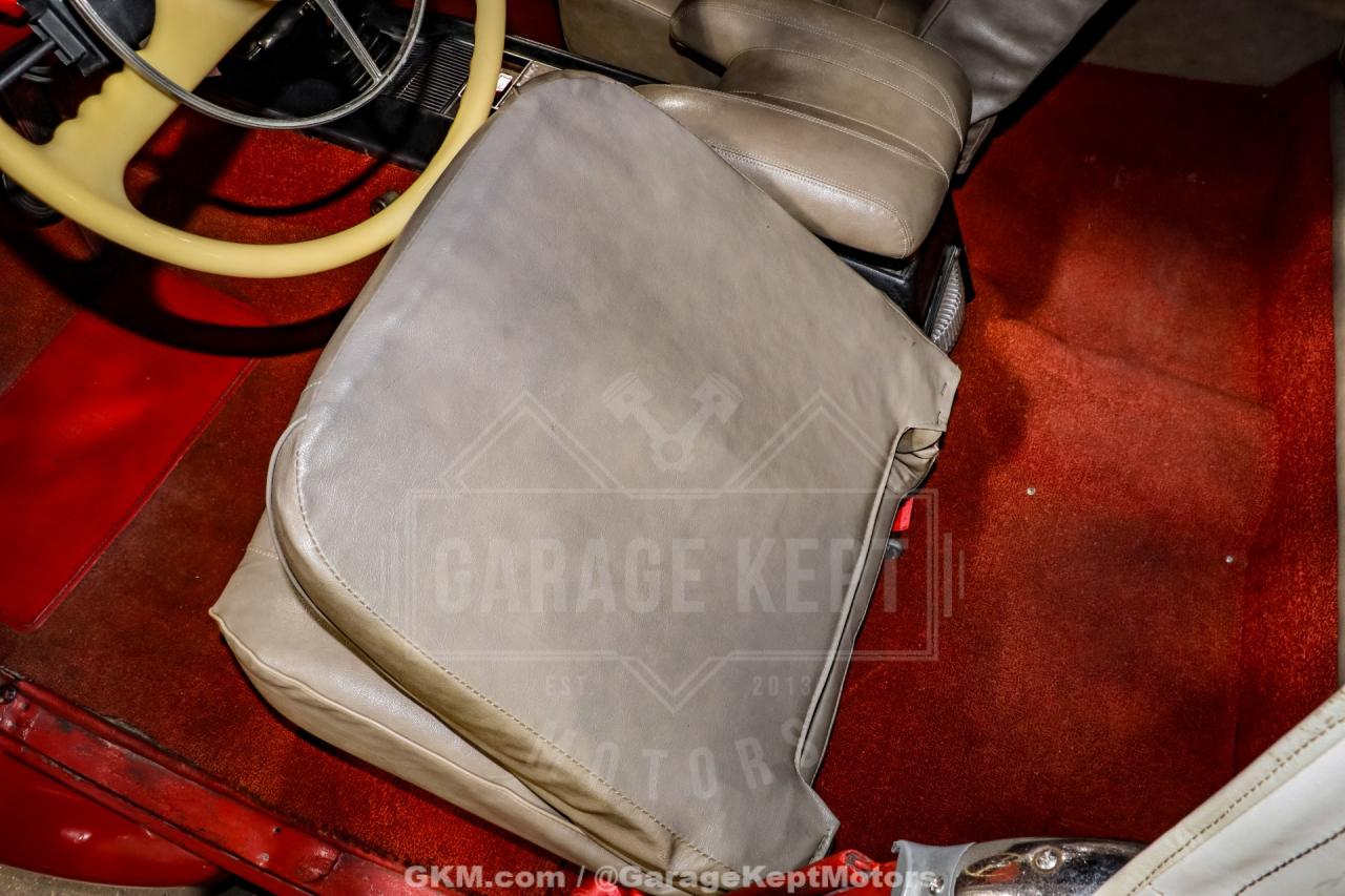 1949 Willys Jeepster