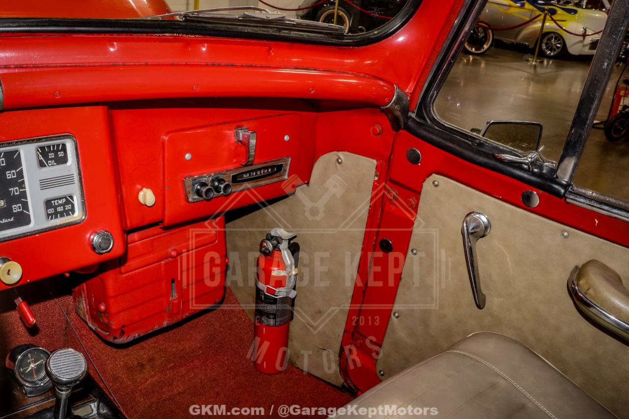 1949 Willys Jeepster
