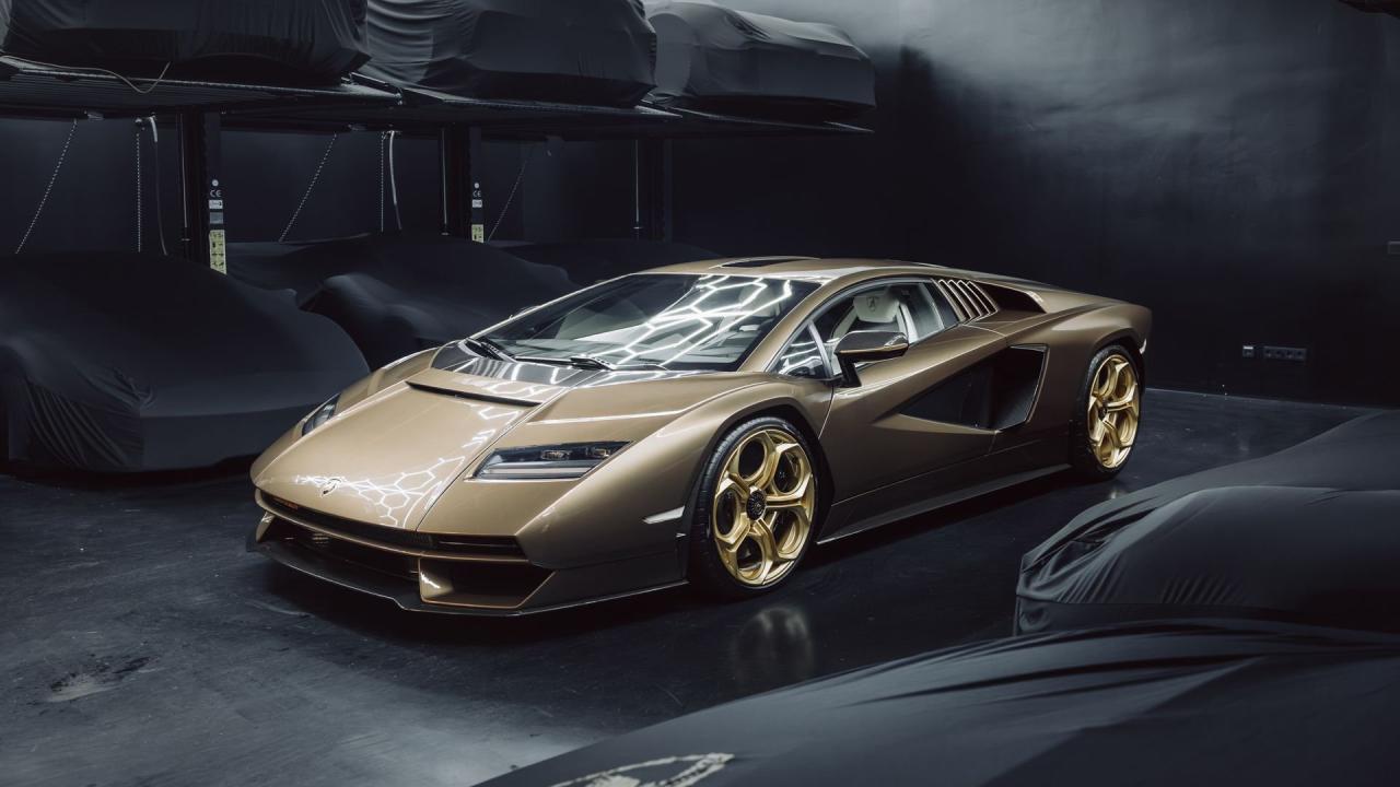 2022 Lamborghini Countach LPI 800-4