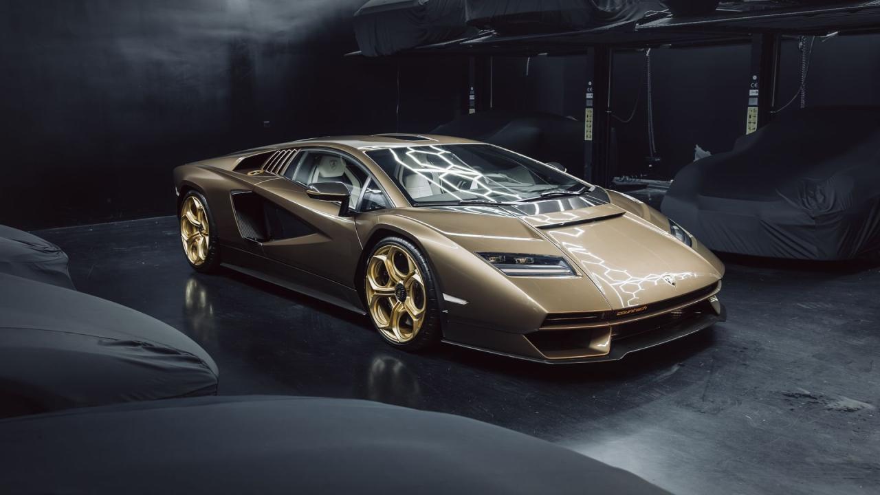 2022 Lamborghini Countach LPI 800-4
