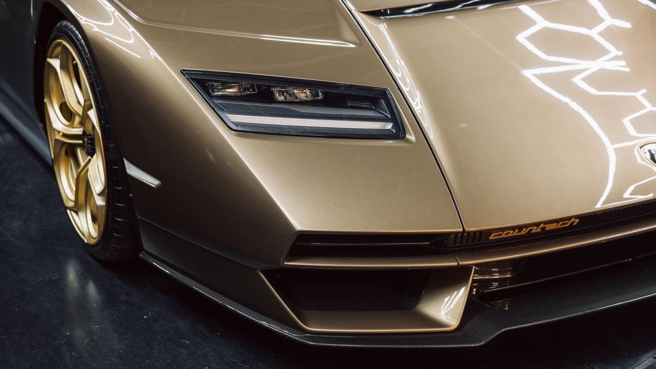 2022 Lamborghini Countach LPI 800-4