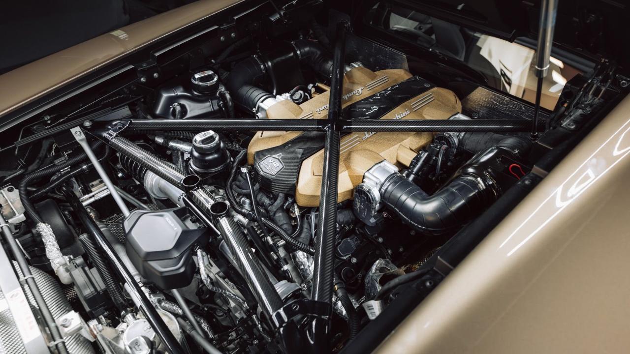 2022 Lamborghini Countach LPI 800-4