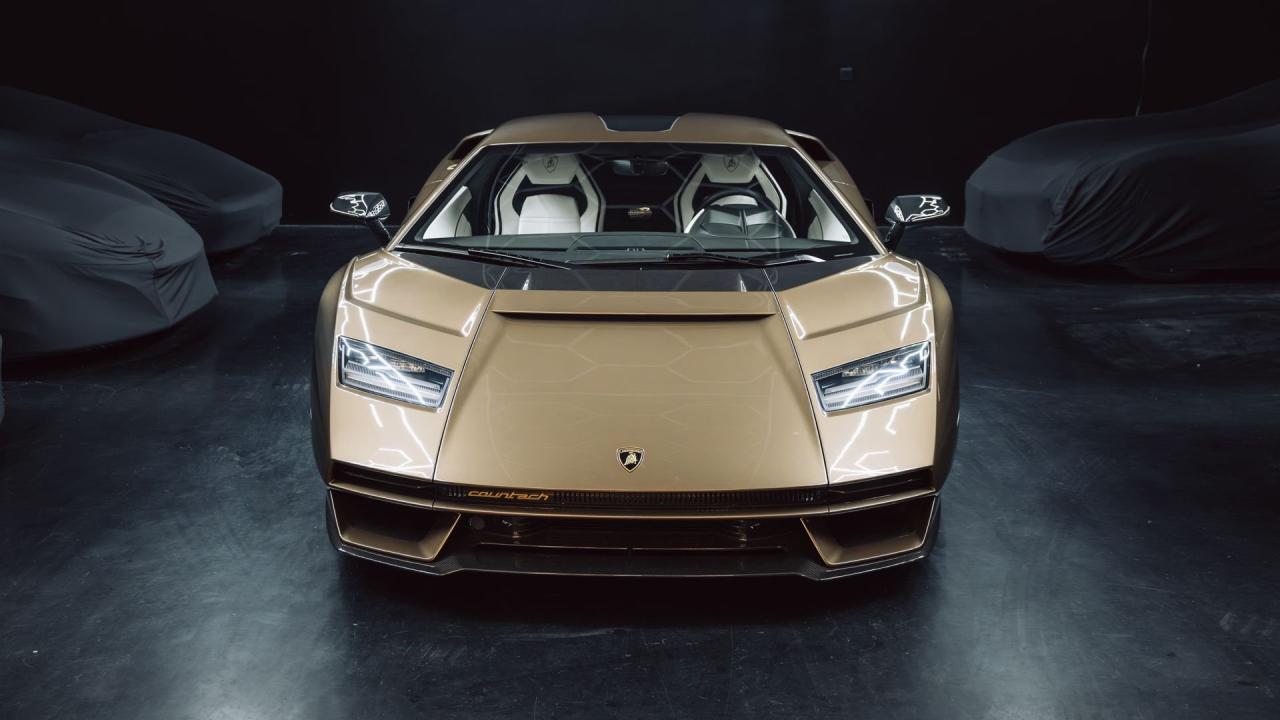 2022 Lamborghini Countach LPI 800-4