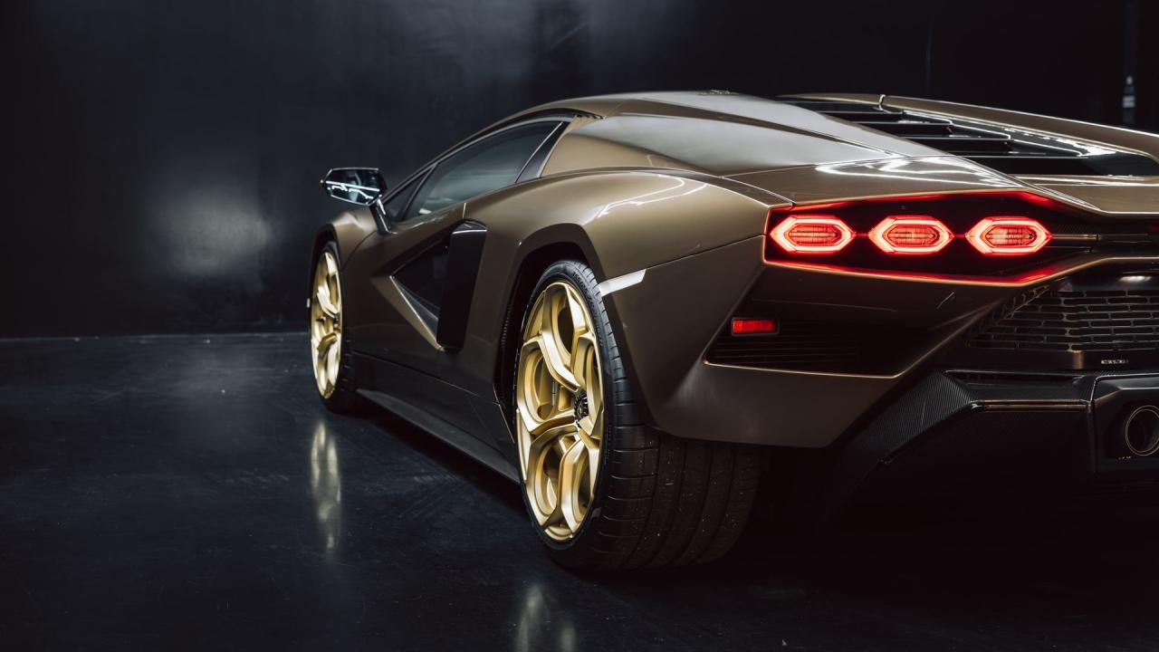 2022 Lamborghini Countach LPI 800-4