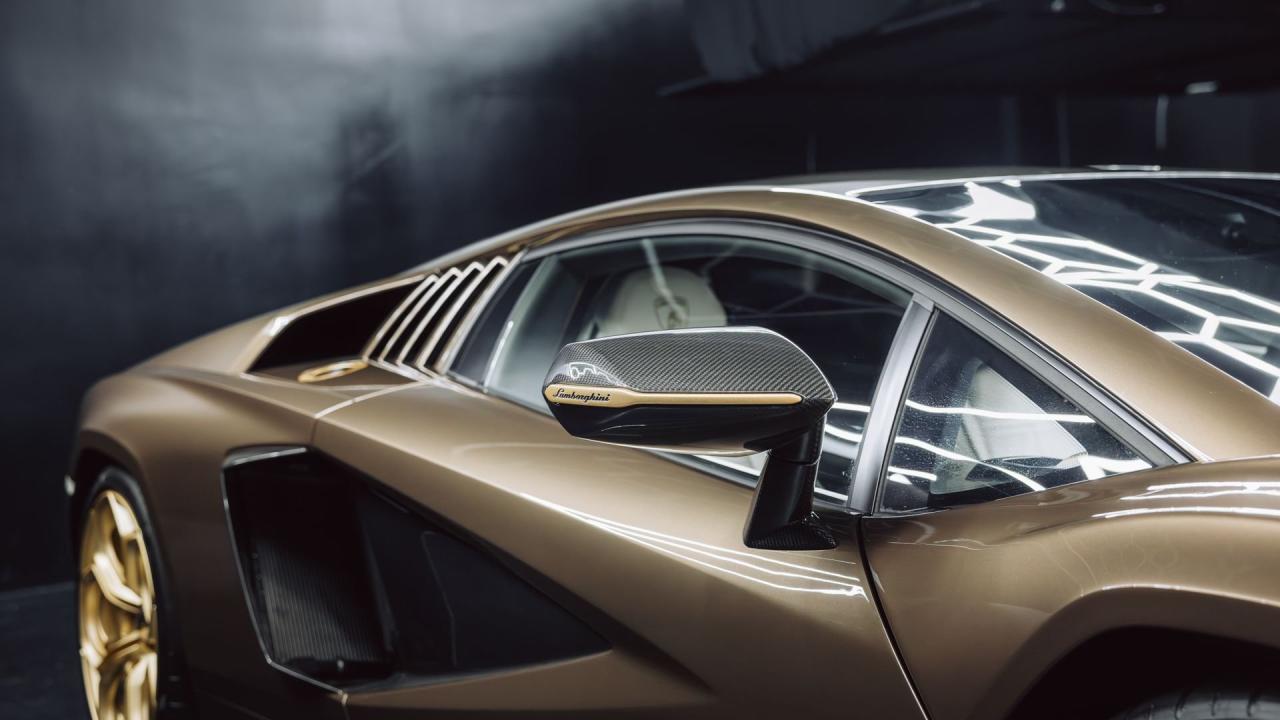 2022 Lamborghini Countach LPI 800-4