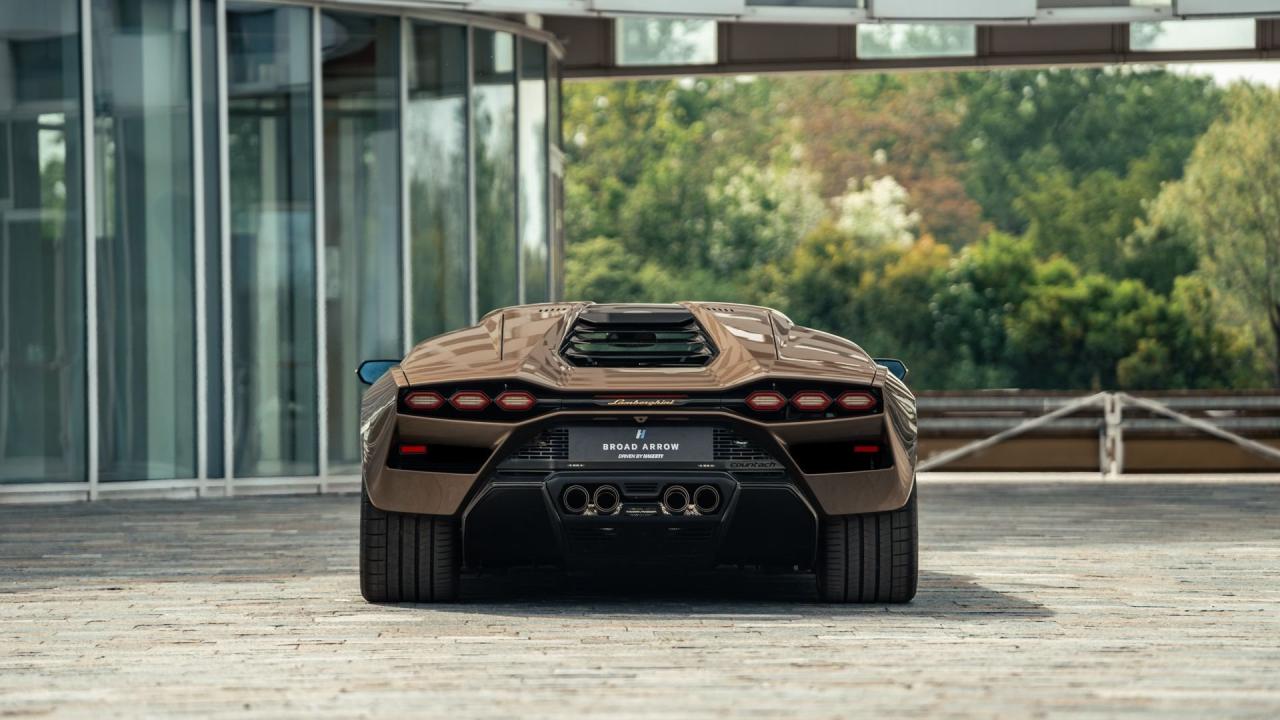 2022 Lamborghini Countach LPI 800-4
