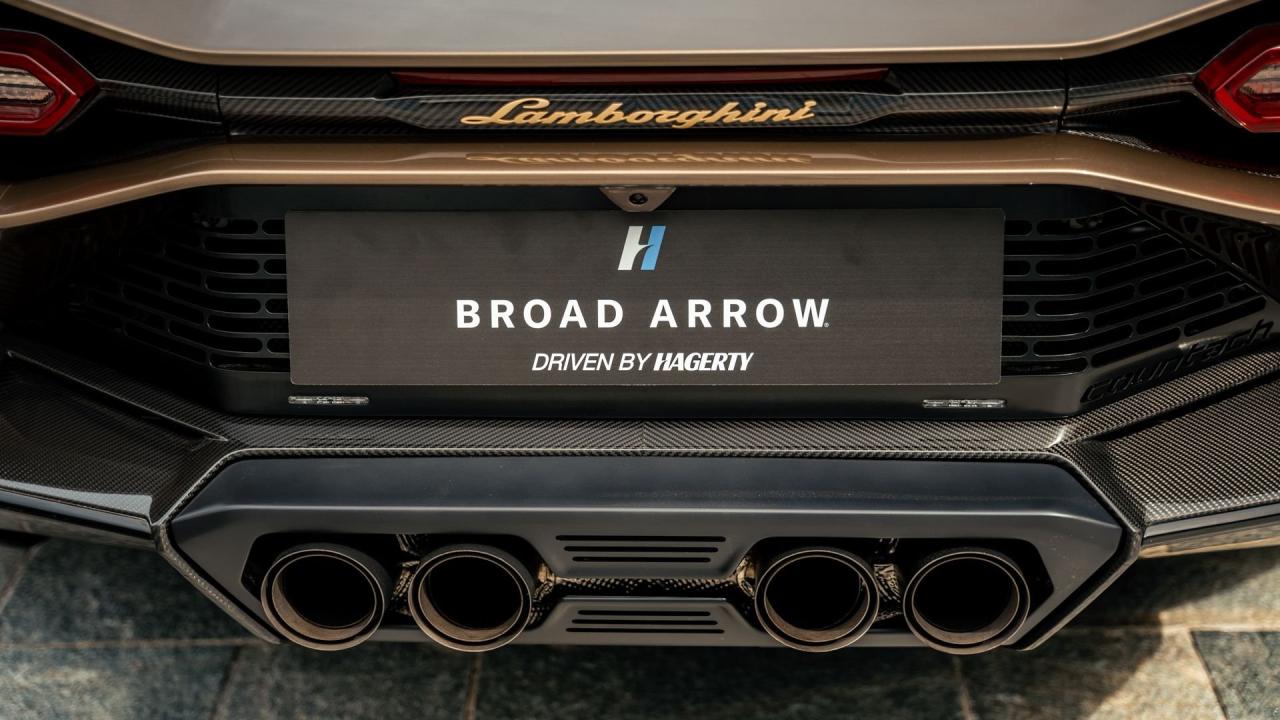 2022 Lamborghini Countach LPI 800-4