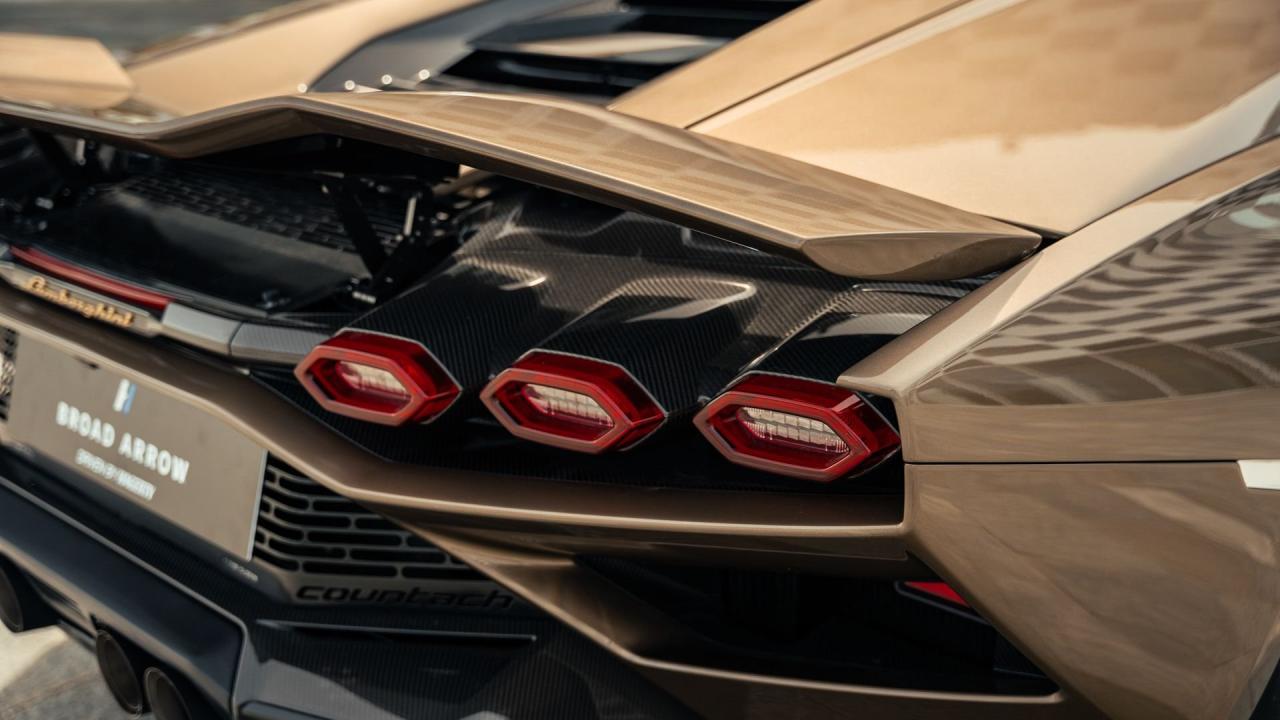 2022 Lamborghini Countach LPI 800-4