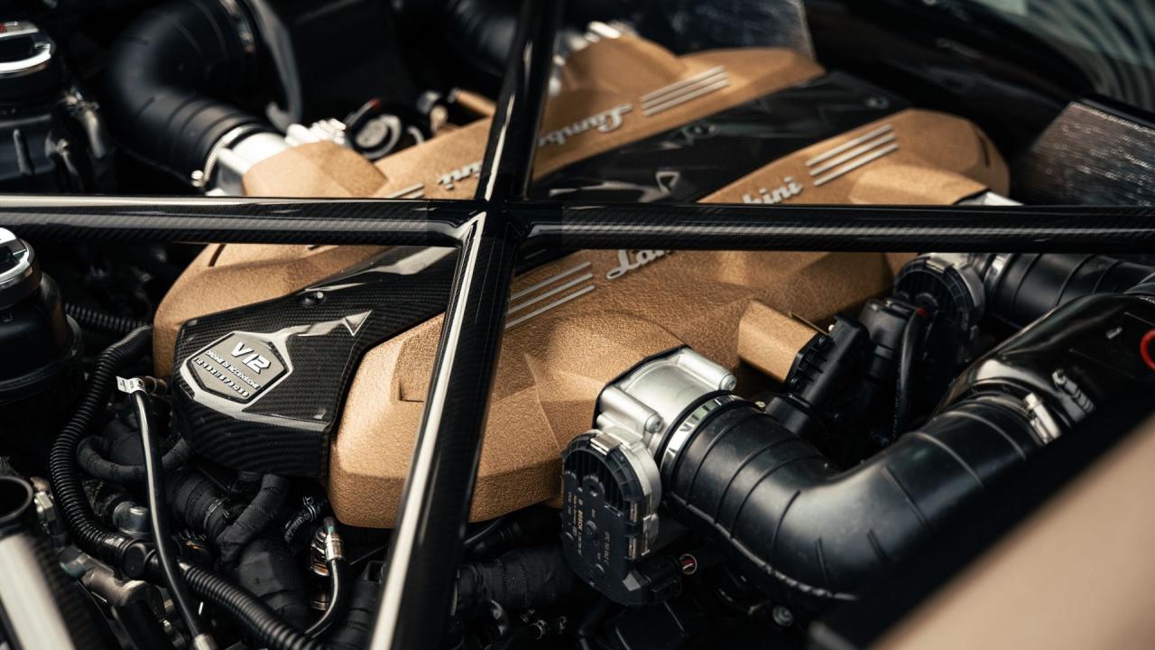 2022 Lamborghini Countach LPI 800-4