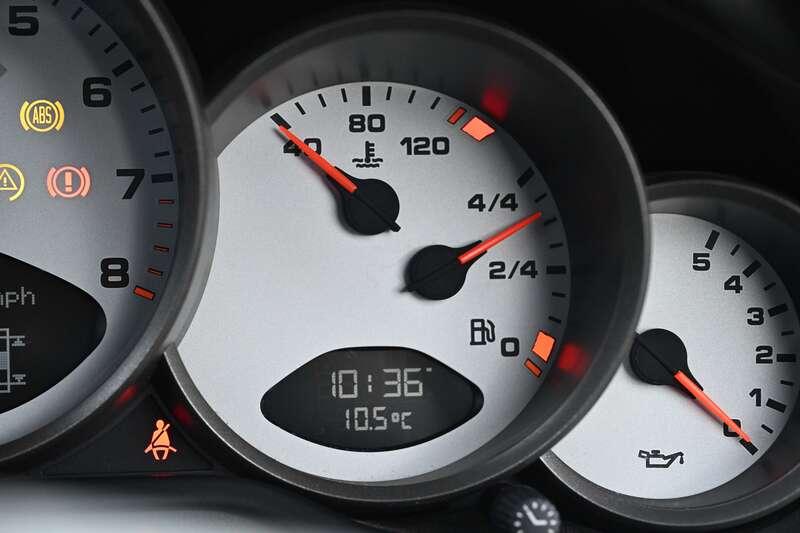 2005 Porsche 911 CARRERA 2 S