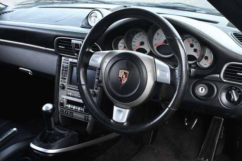 2005 Porsche 911 CARRERA 2 S