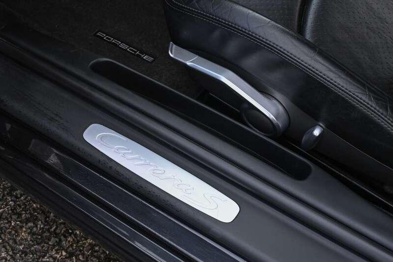 2005 Porsche 911 CARRERA 2 S