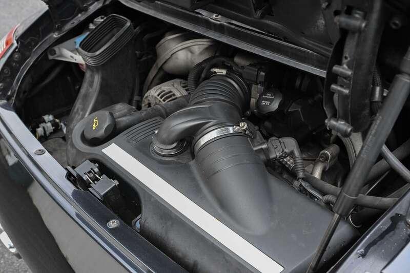 2005 Porsche 911 CARRERA 2 S