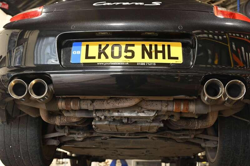 2005 Porsche 911 CARRERA 2 S