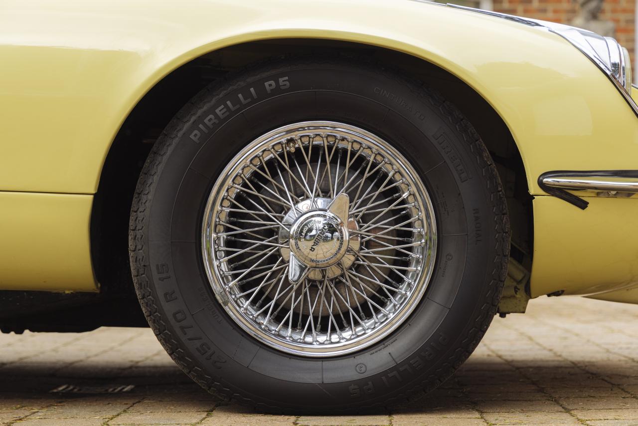 1972 Jaguar E-Type Series III Coup&eacute;