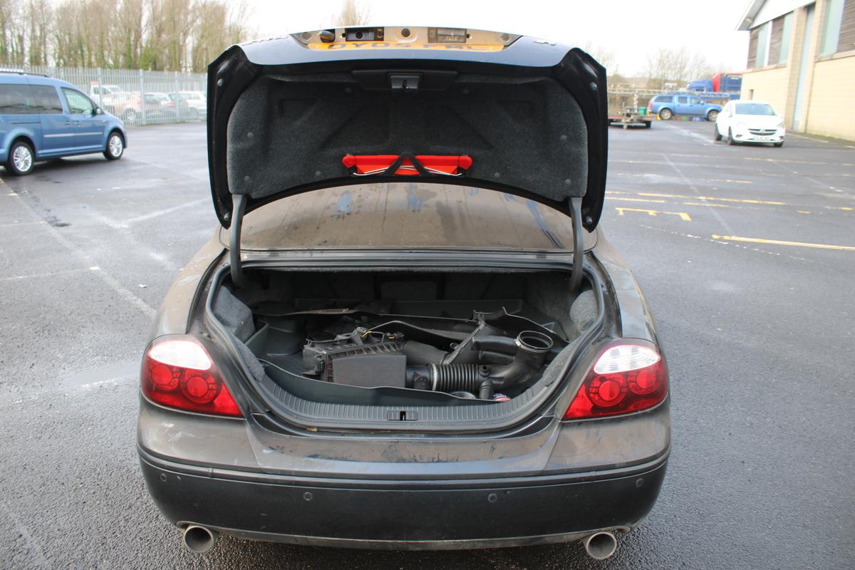 2005 Jaguar S-TYPE V8 R AUTO