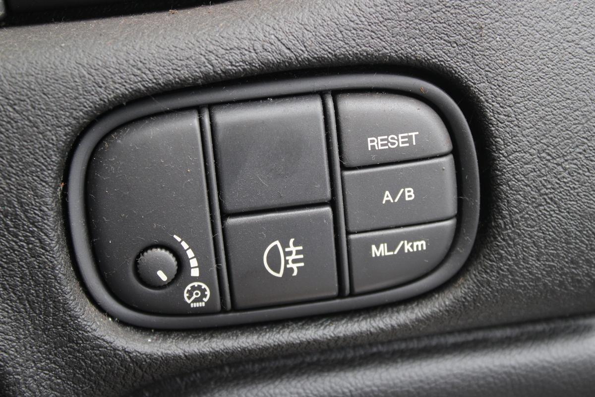 2005 Jaguar S-TYPE V8 R AUTO