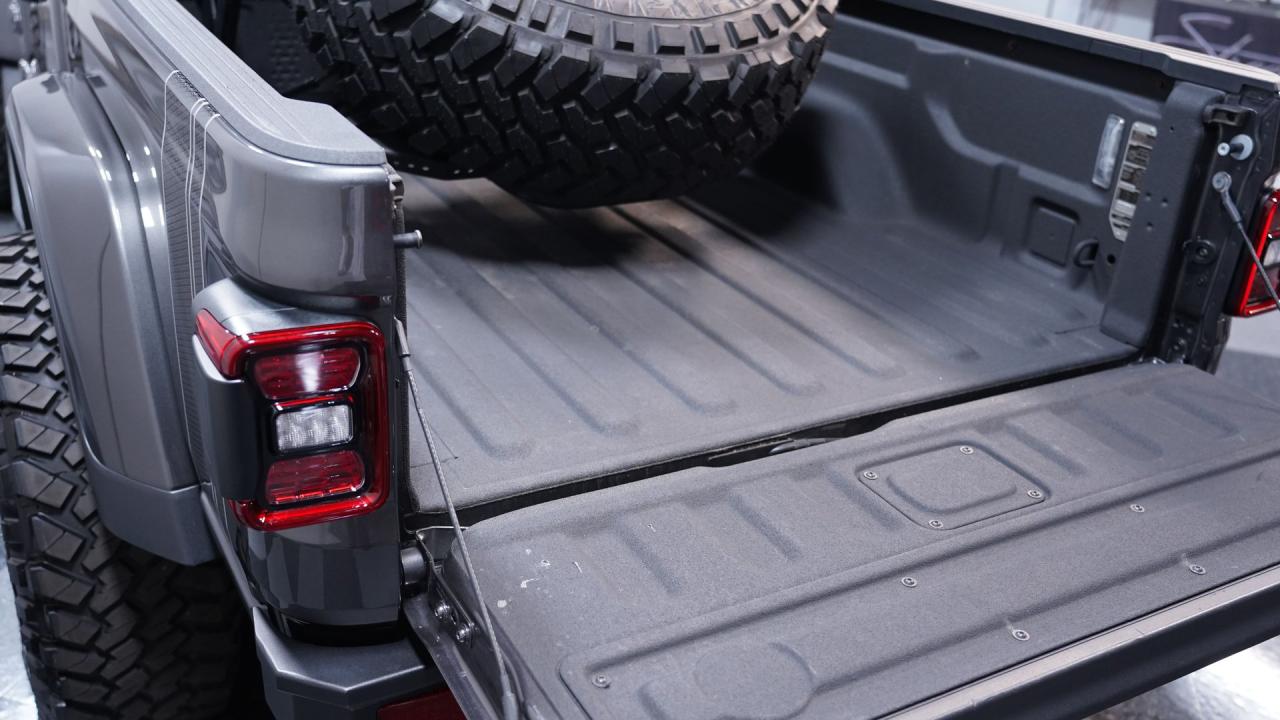 2023 Jeep Gladiator Hellcat AMW 707