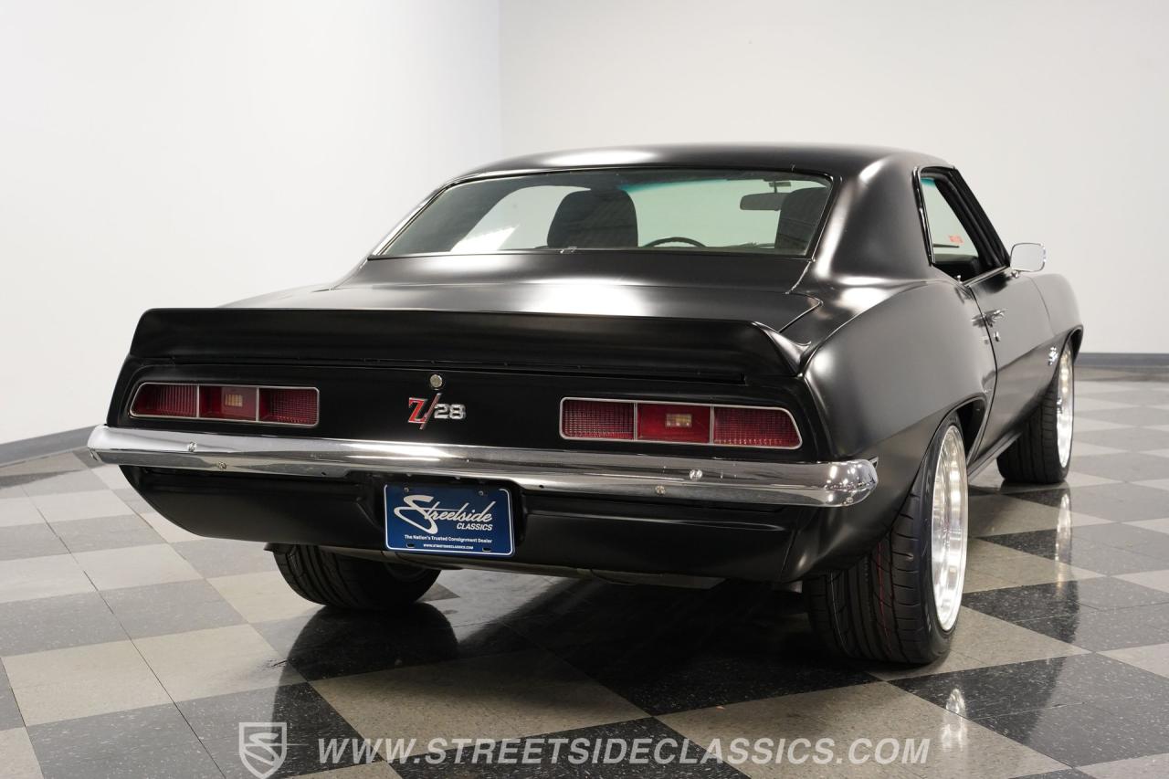 1969 Chevrolet Camaro Z/28 Tribute Restomod