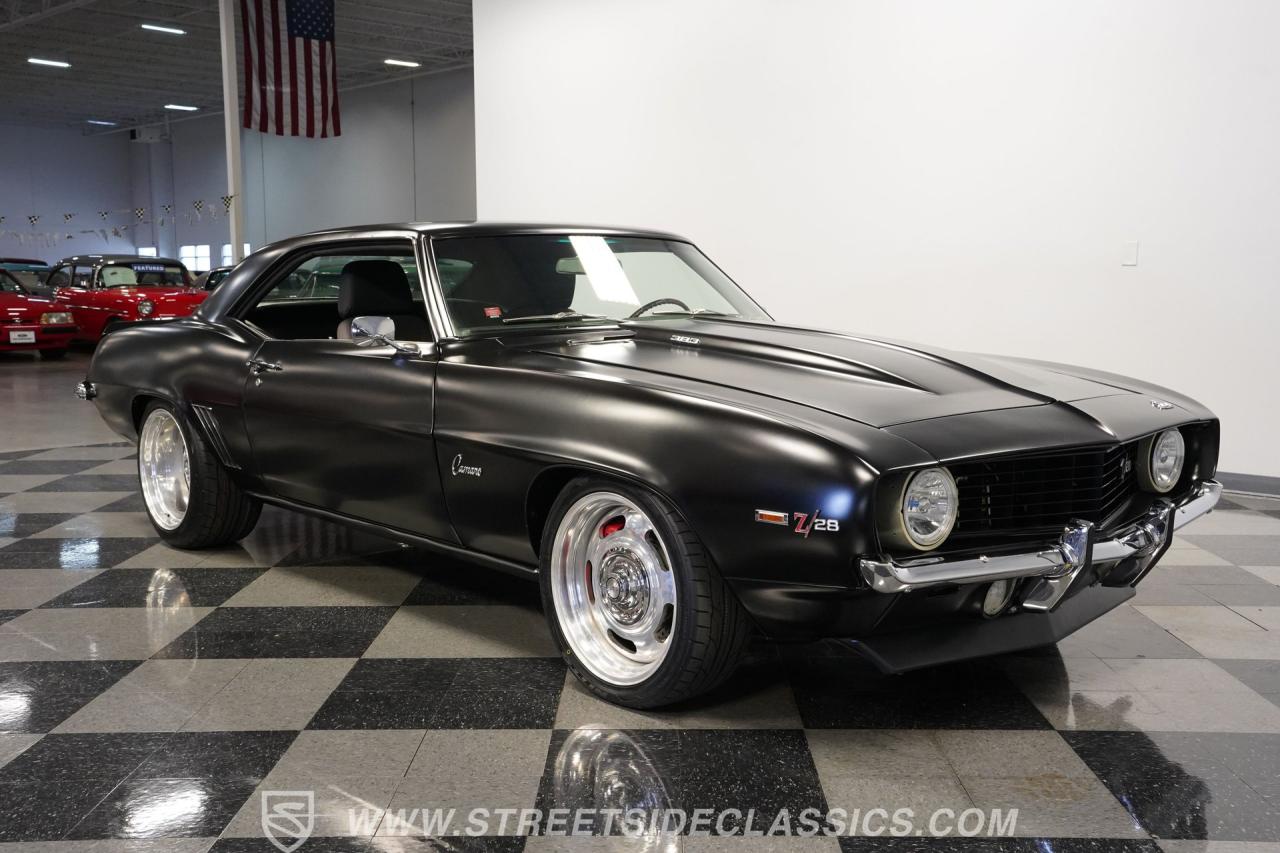 1969 Chevrolet Camaro Z/28 Tribute Restomod