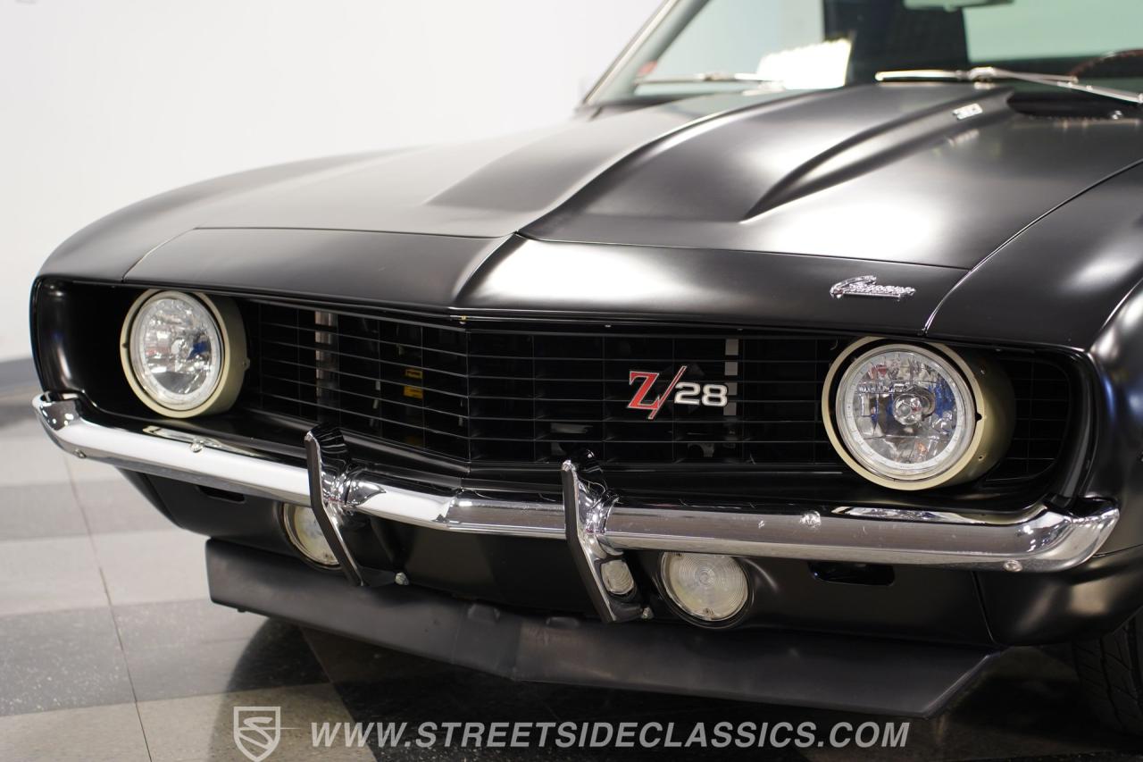 1969 Chevrolet Camaro Z/28 Tribute Restomod