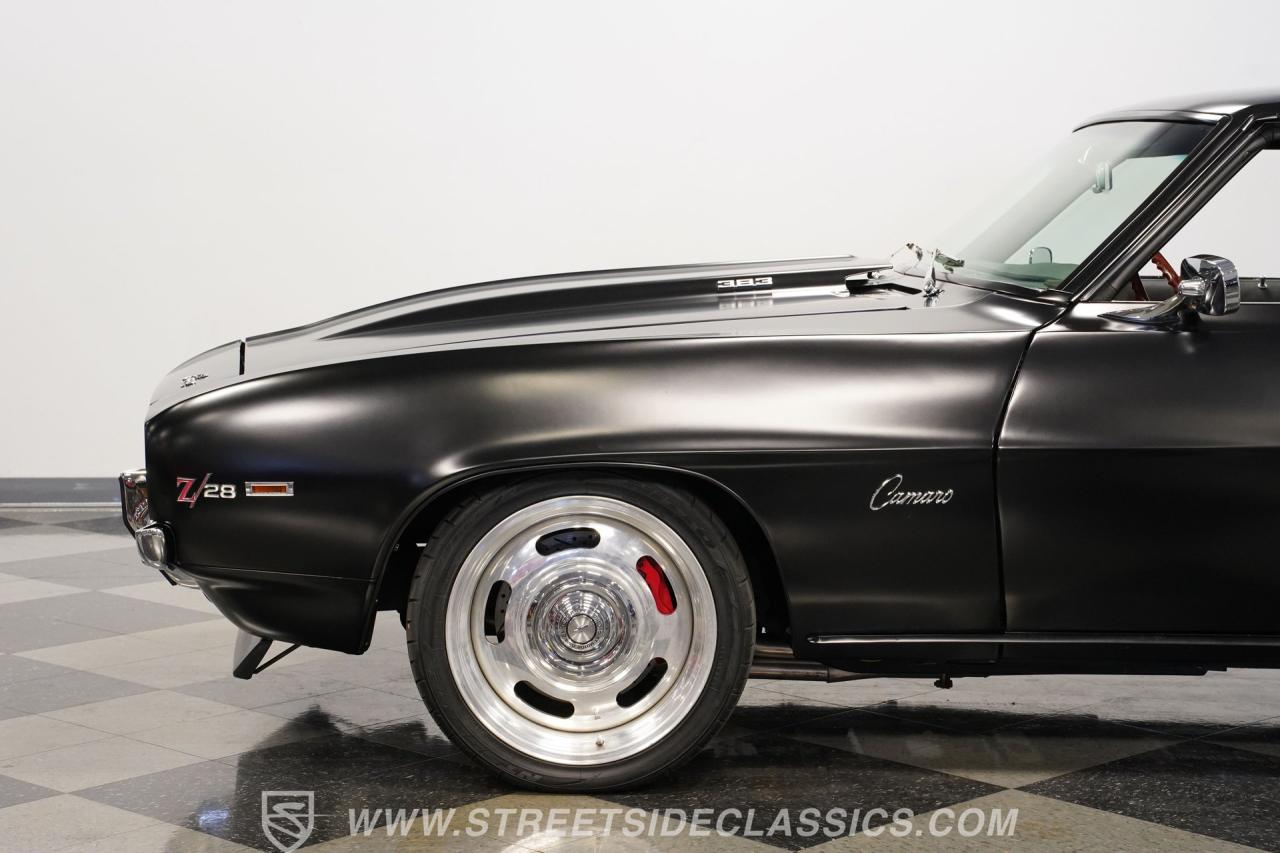1969 Chevrolet Camaro Z/28 Tribute Restomod