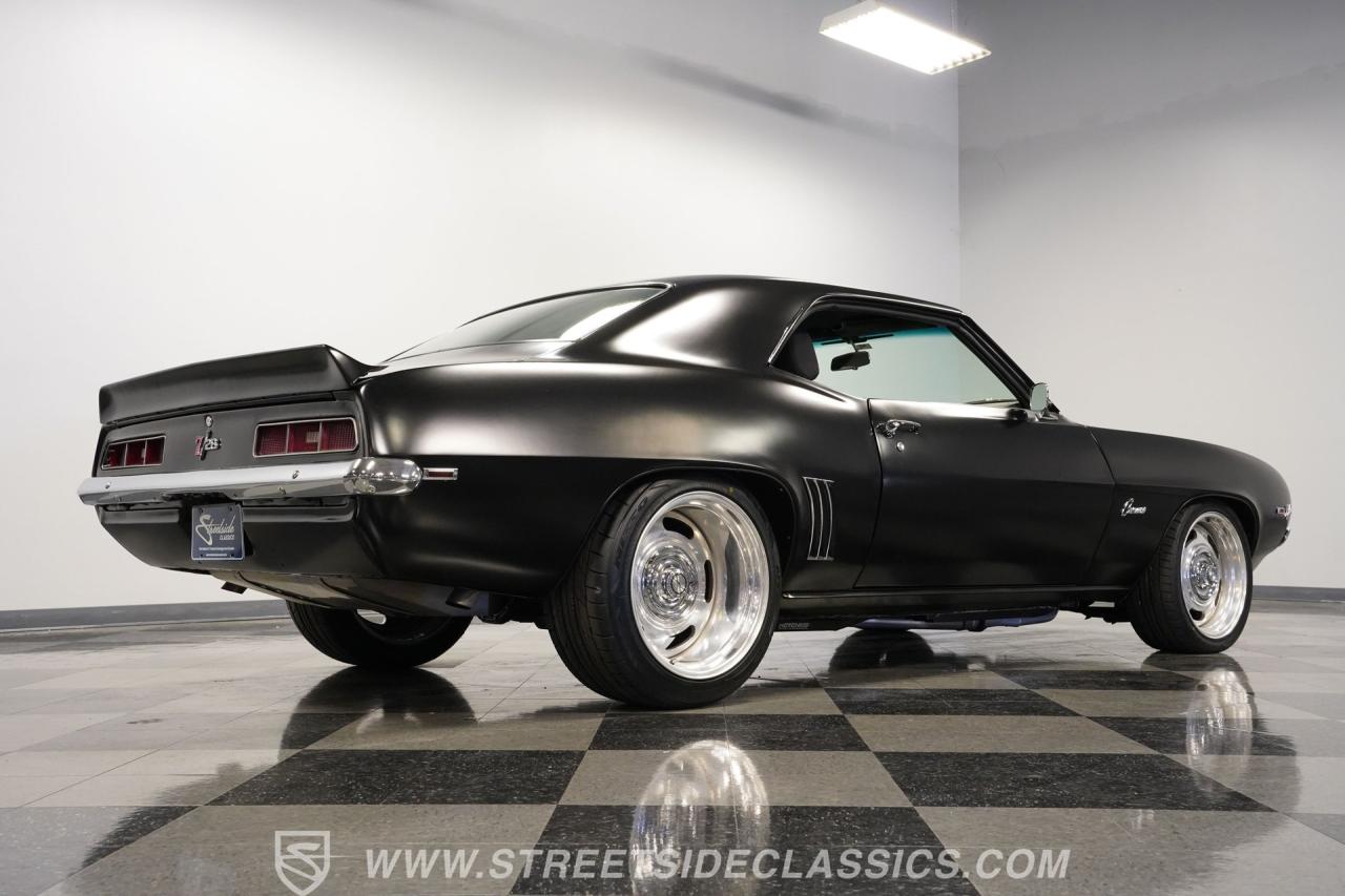 1969 Chevrolet Camaro Z/28 Tribute Restomod