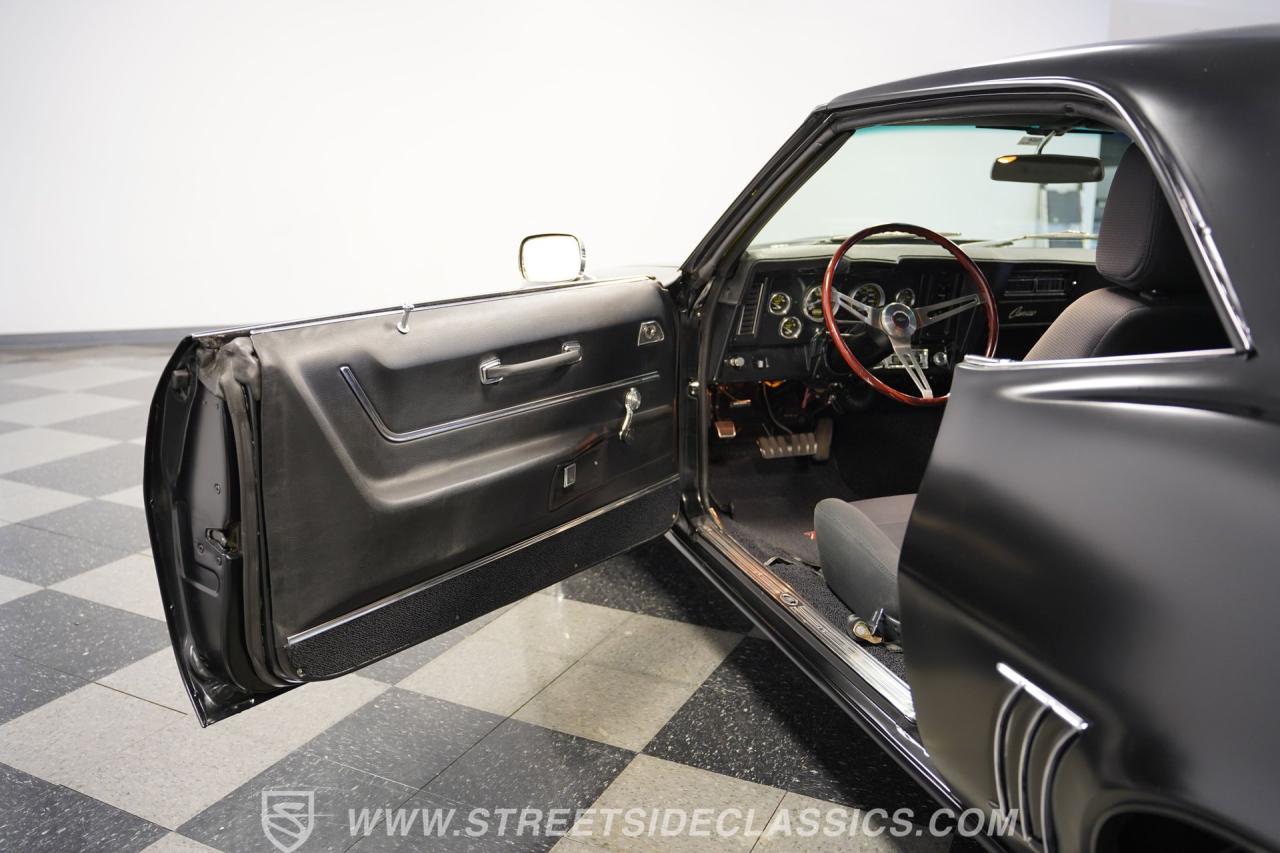 1969 Chevrolet Camaro Z/28 Tribute Restomod