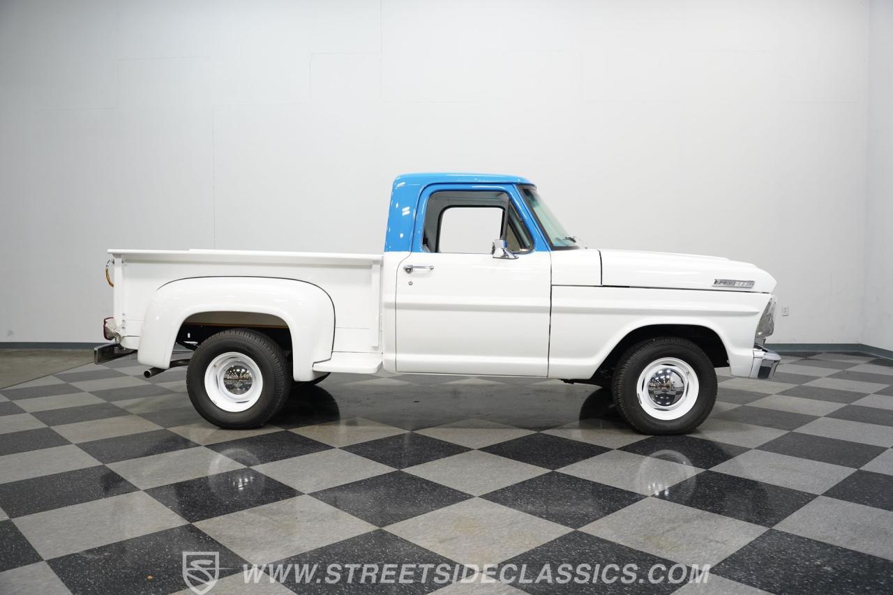1967 Ford F-100 Stepside