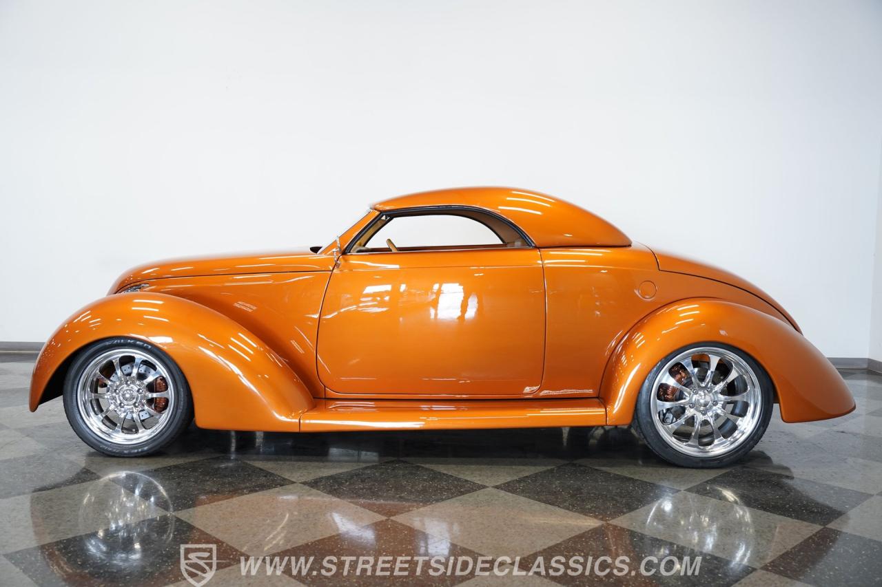 1939 Ford Roadster