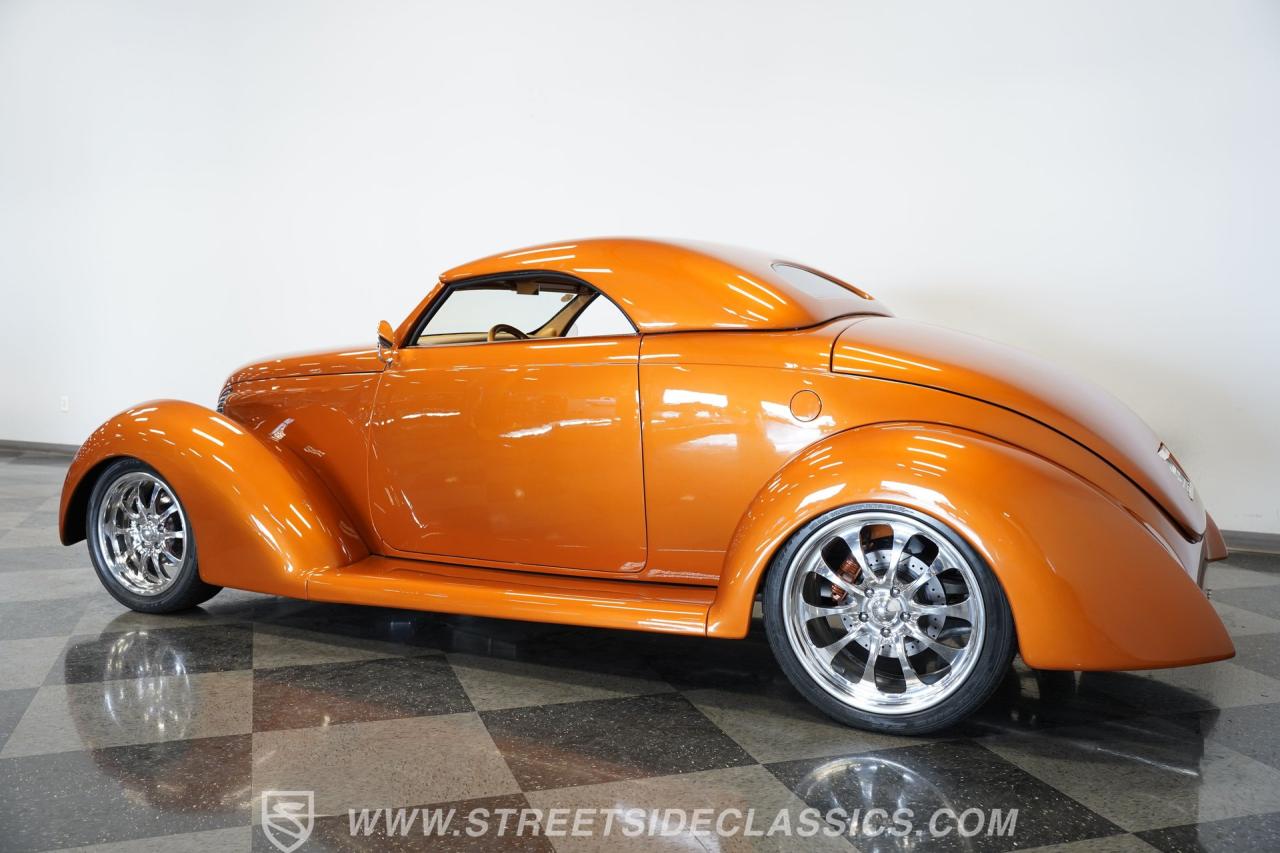 1939 Ford Roadster
