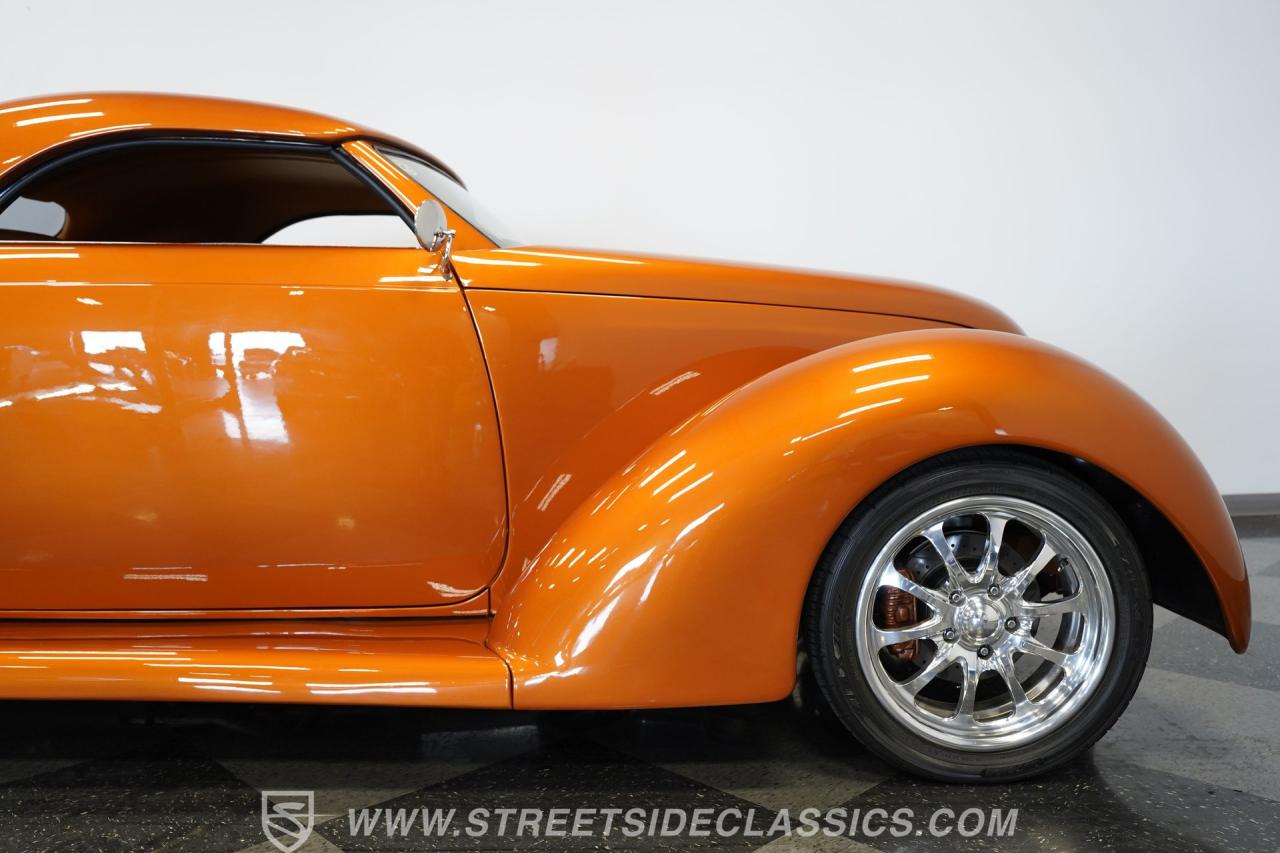 1939 Ford Roadster
