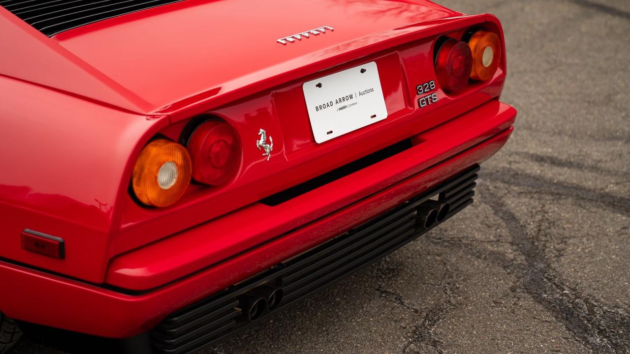 1989 Ferrari 328 GTS
