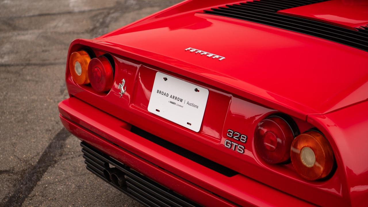 1989 Ferrari 328 GTS
