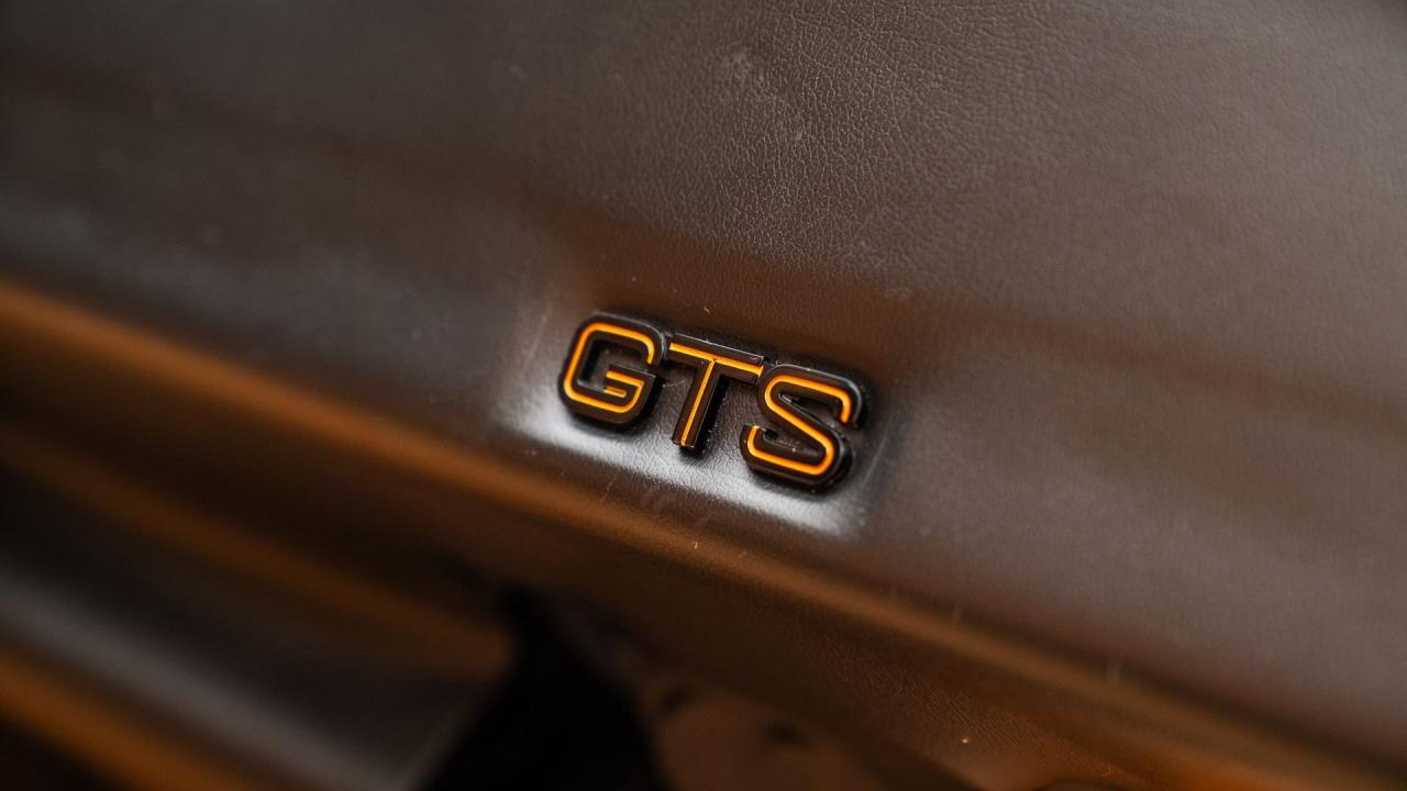 1989 Ferrari 328 GTS