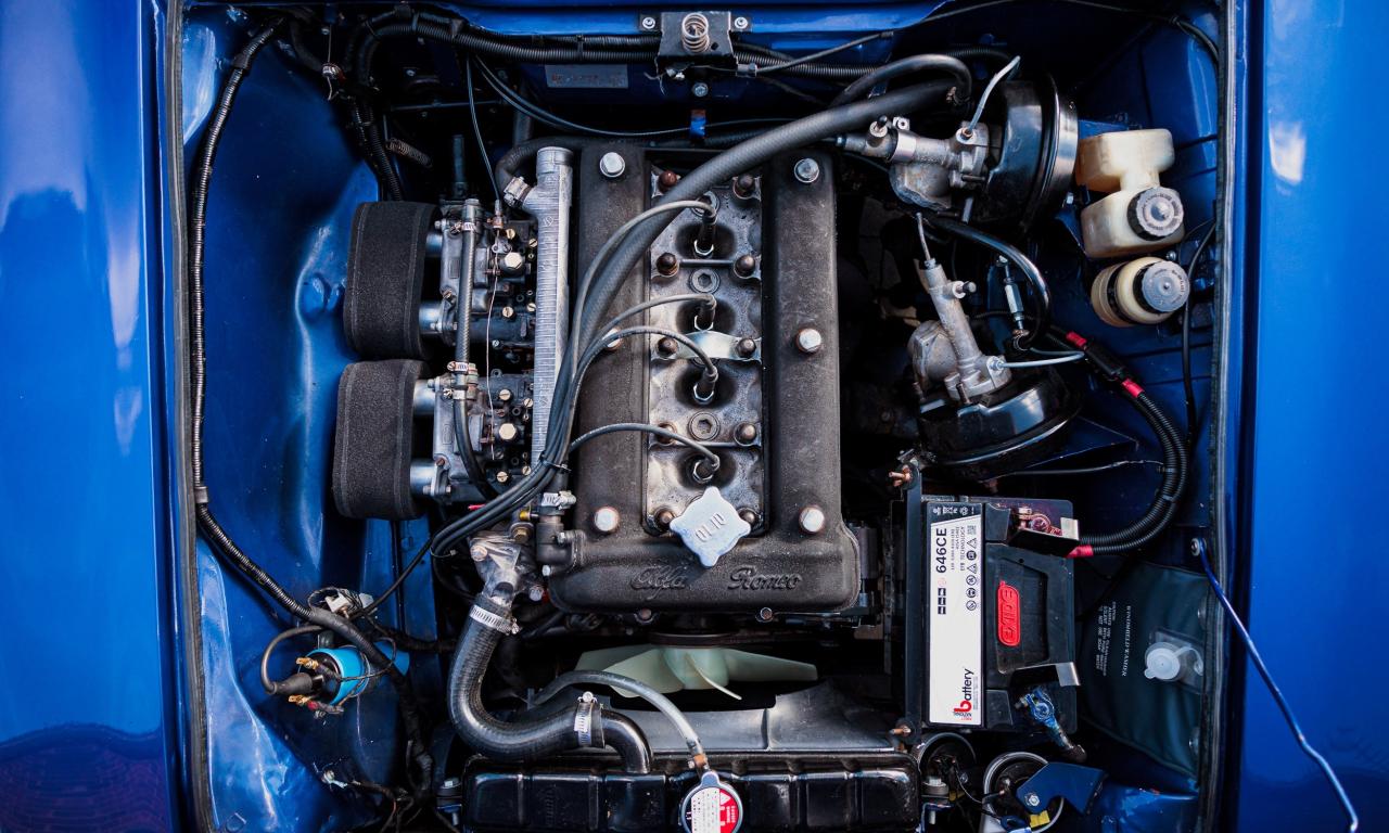 1974 Alfa Romeo GTV 2000