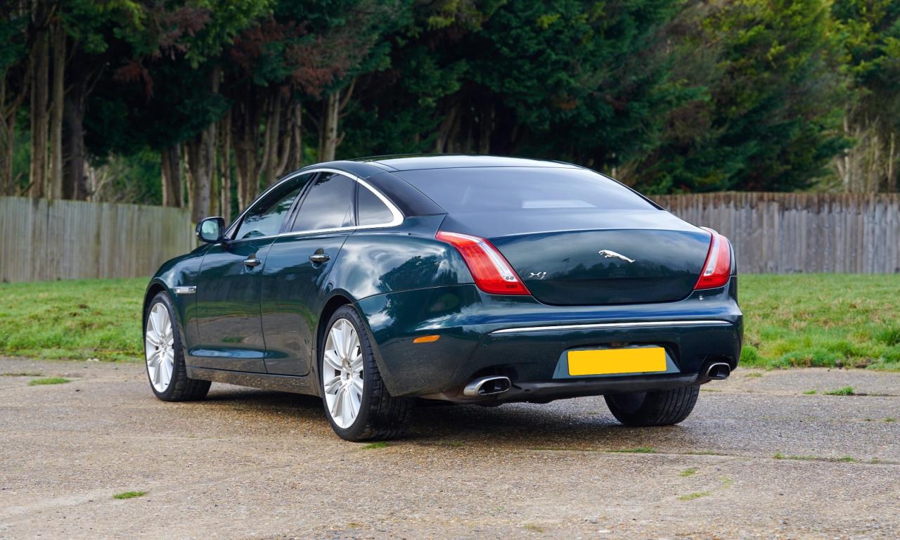 2010 Jaguar XJ V8 Premium Luxury (5.0 litre)