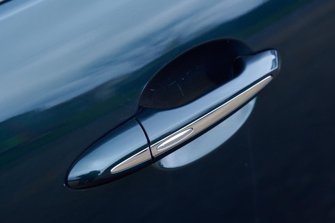 2010 Jaguar XJ V8 Premium Luxury (5.0 litre)