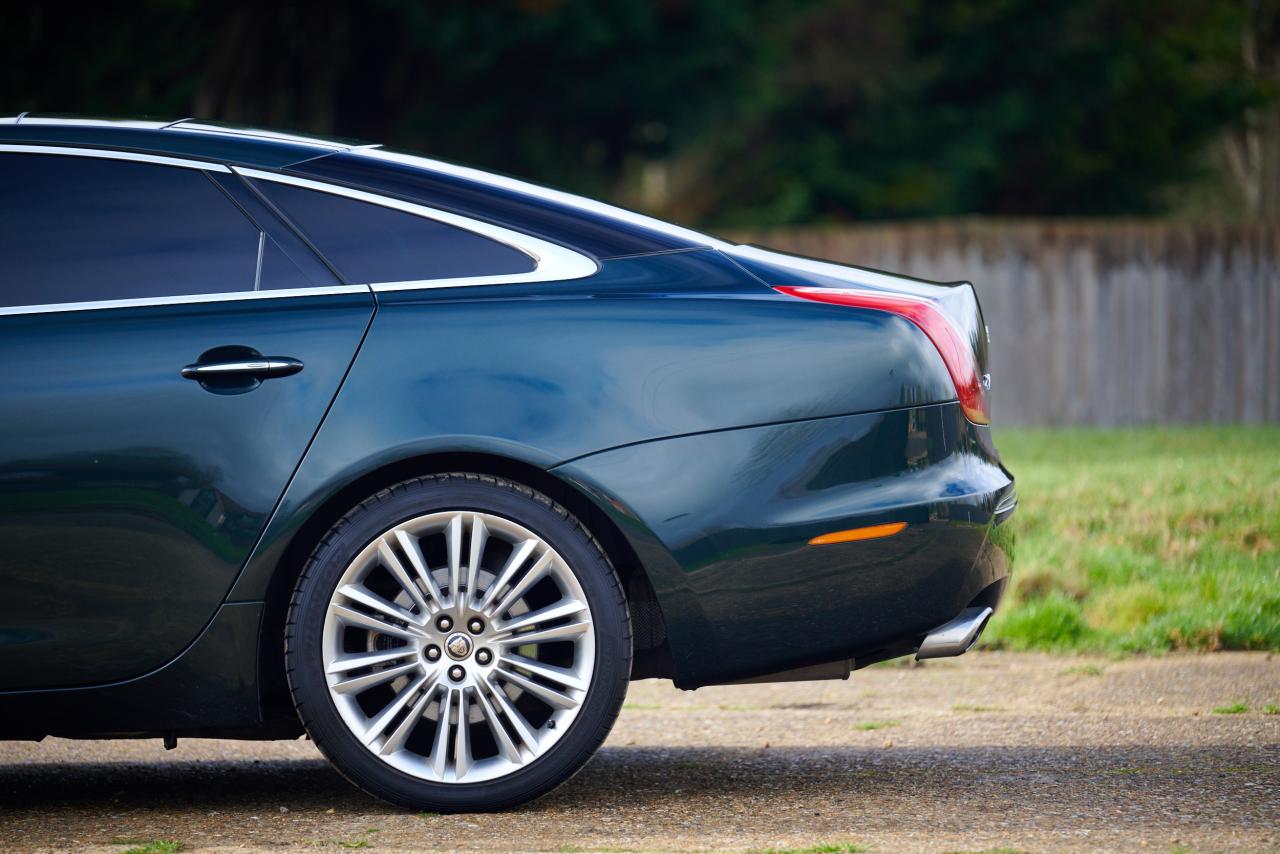 2010 Jaguar XJ V8 Premium Luxury (5.0 litre)