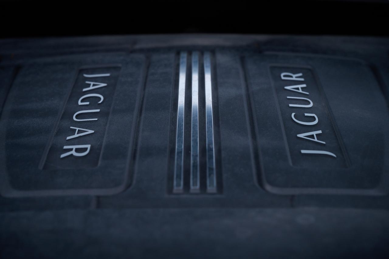 2010 Jaguar XJ V8 Premium Luxury (5.0 litre)
