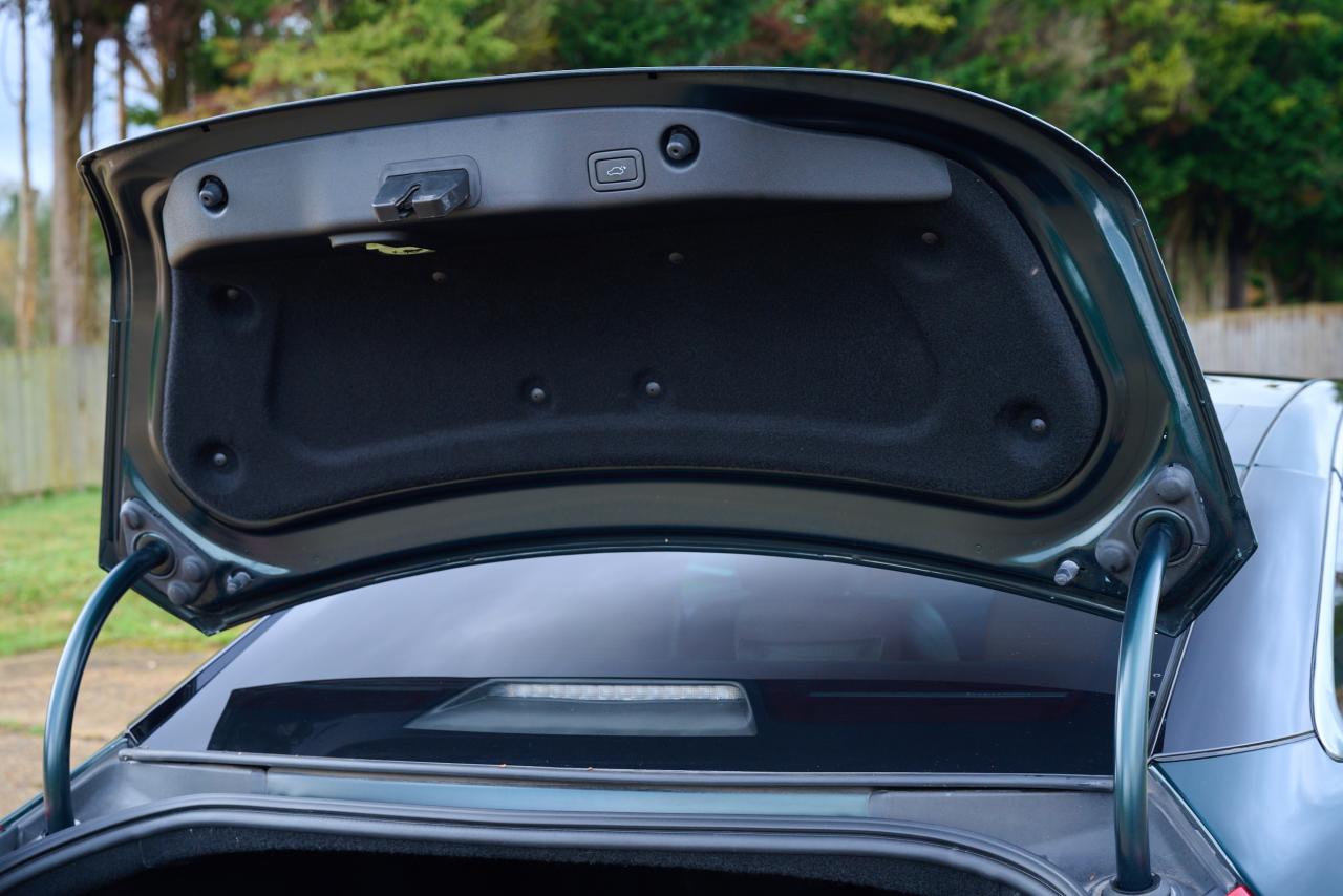 2010 Jaguar XJ V8 Premium Luxury (5.0 litre)