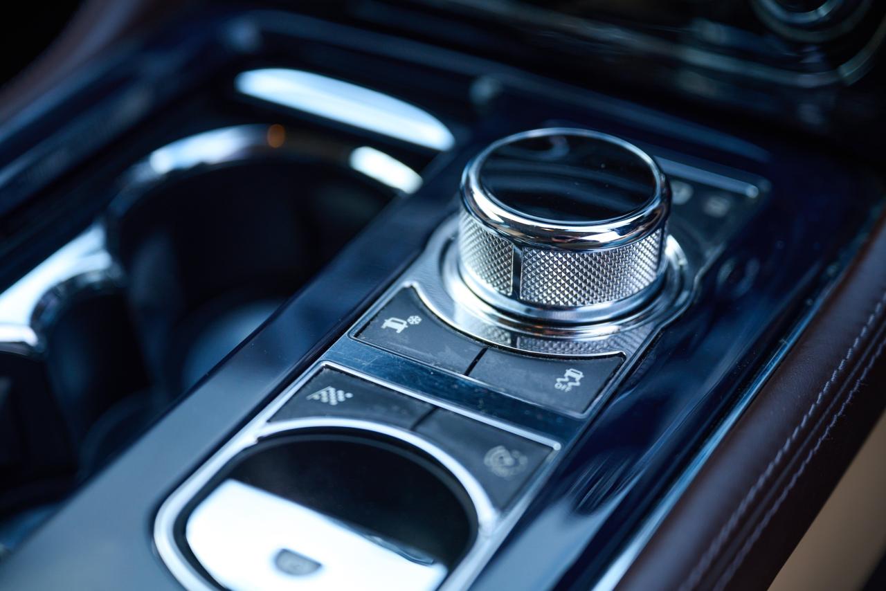 2010 Jaguar XJ V8 Premium Luxury (5.0 litre)