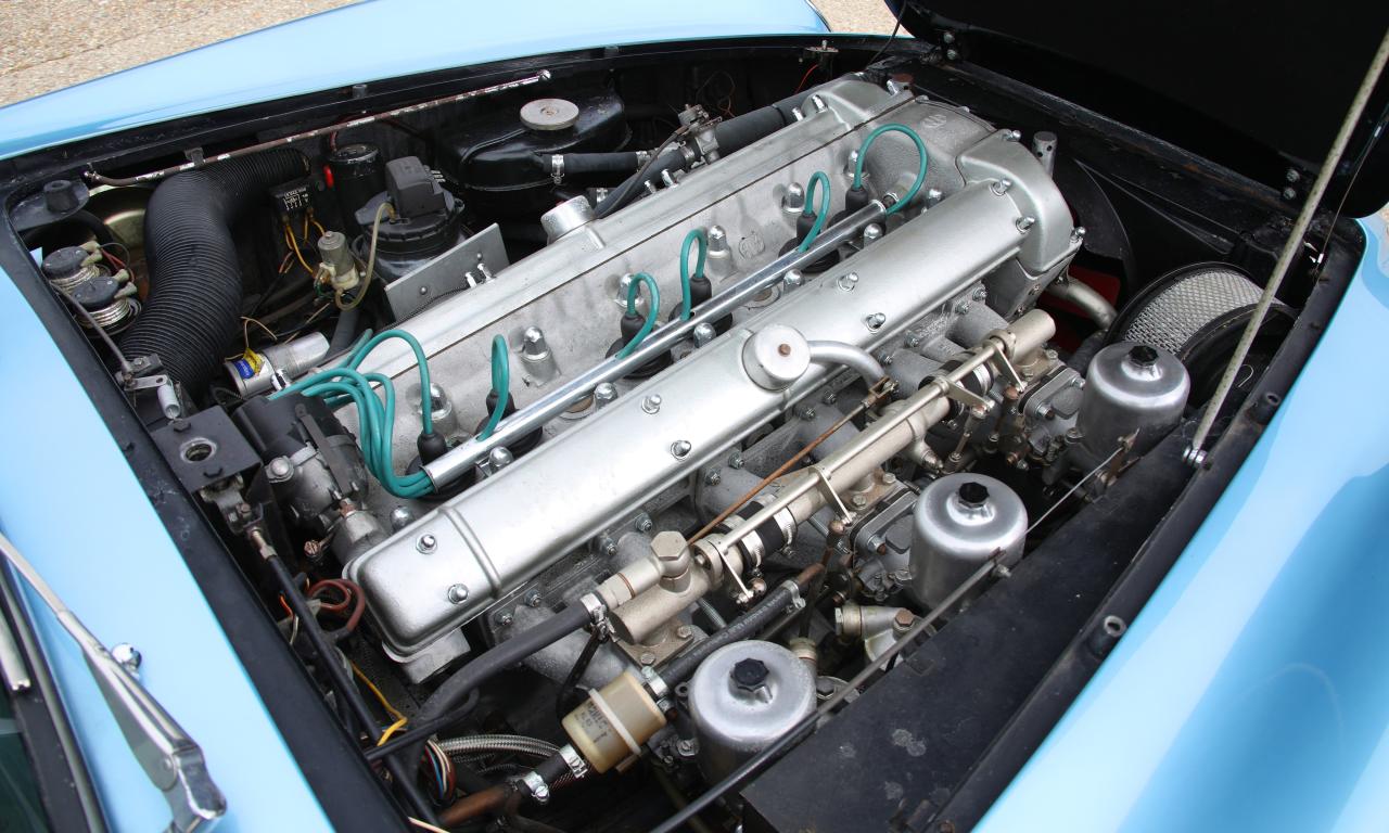 1968 Aston Martin DB6 Saloon